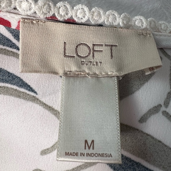 Loft top - Picture 2 of 6